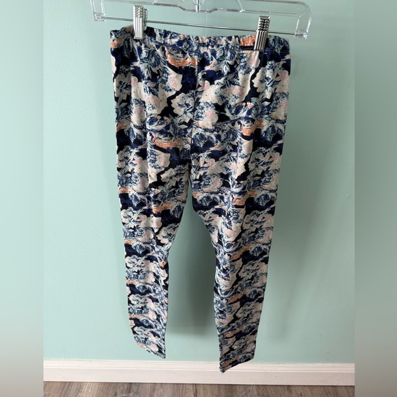 Serra Floral Leggings size M - Picture 5 of 5